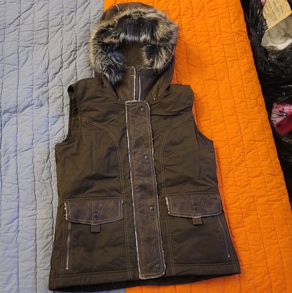 Kuhl Arktik Down Vest Brown Sherpa Fur Hood Womens Small